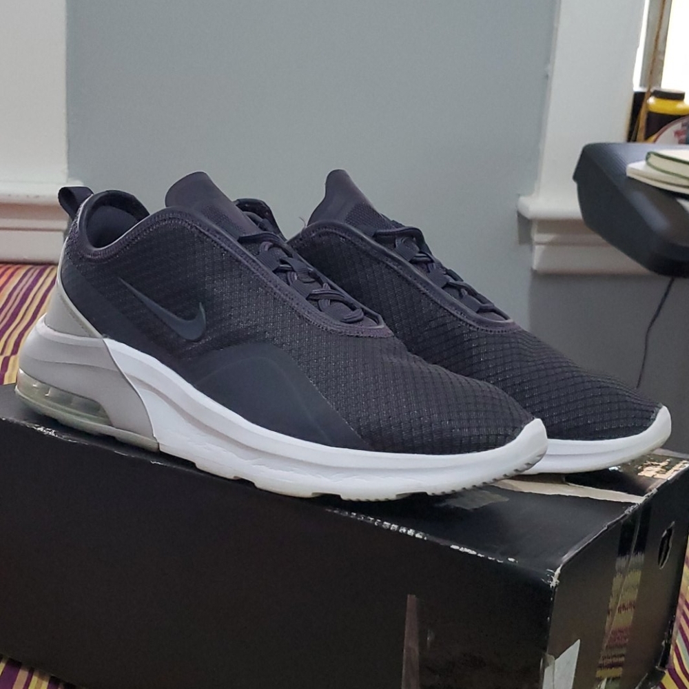 Nike air motion 2 running athletic training!